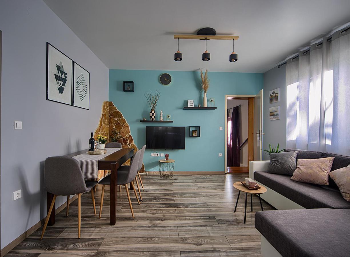 Apartment Korado Pula